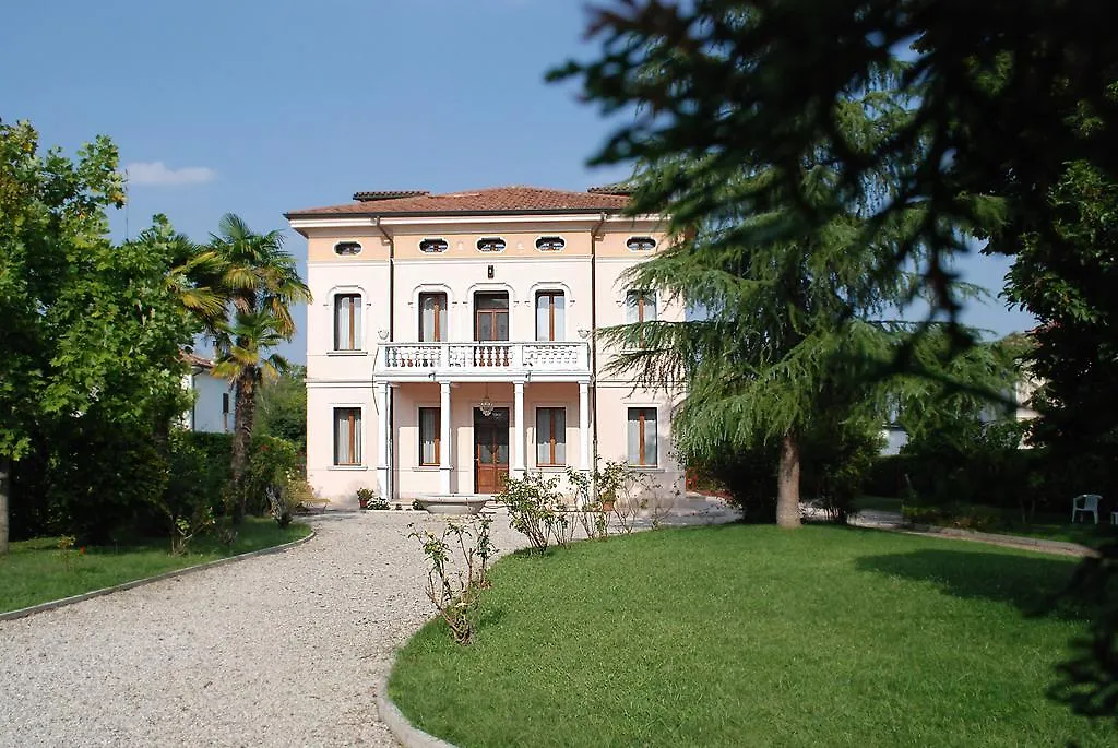 B&B Villa Romano Italy
